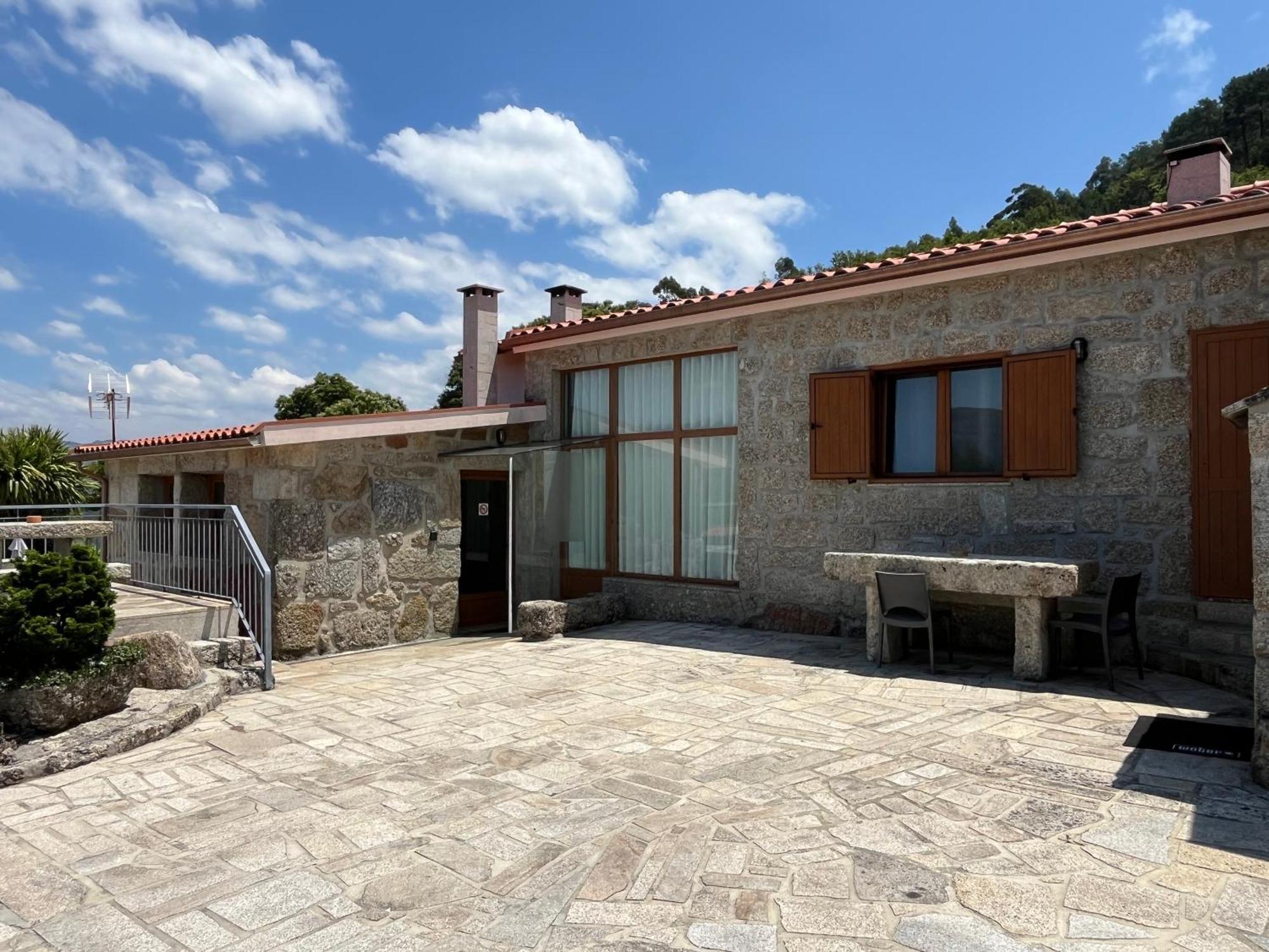 Casa Da Lage - T1 Com Piscina Privada - Geres Esterno foto