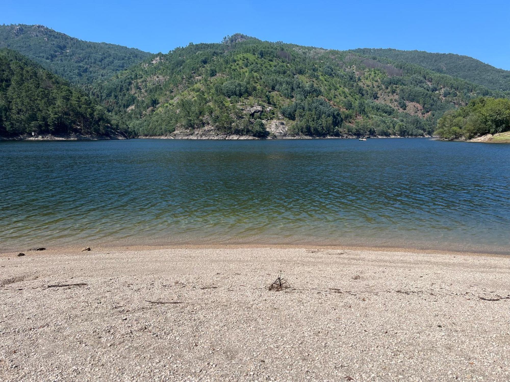 Casa Da Lage - T1 Com Piscina Privada - Geres Esterno foto